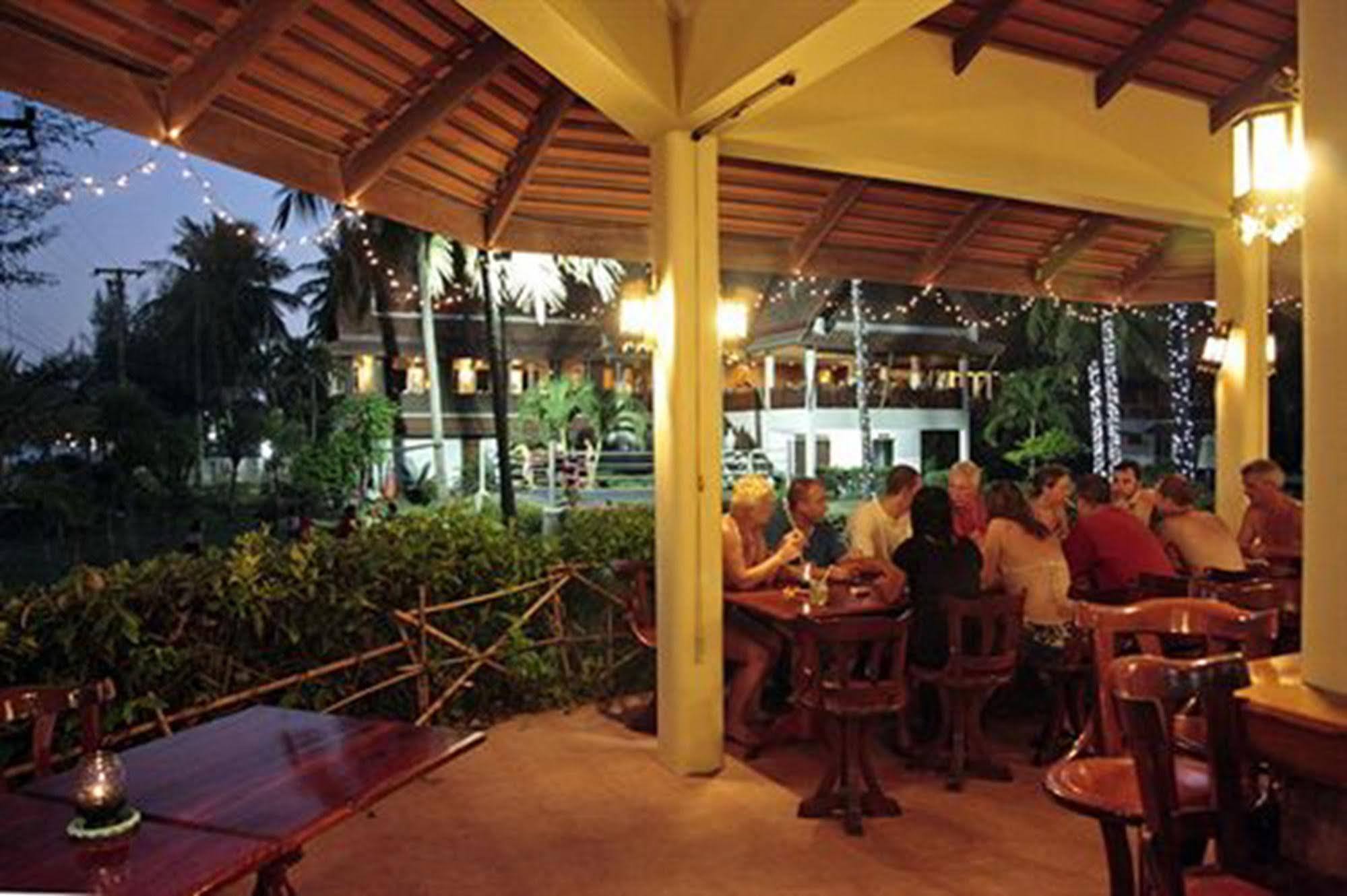 Coral Hotel Bangsaphan Bang Saphan Exterior foto